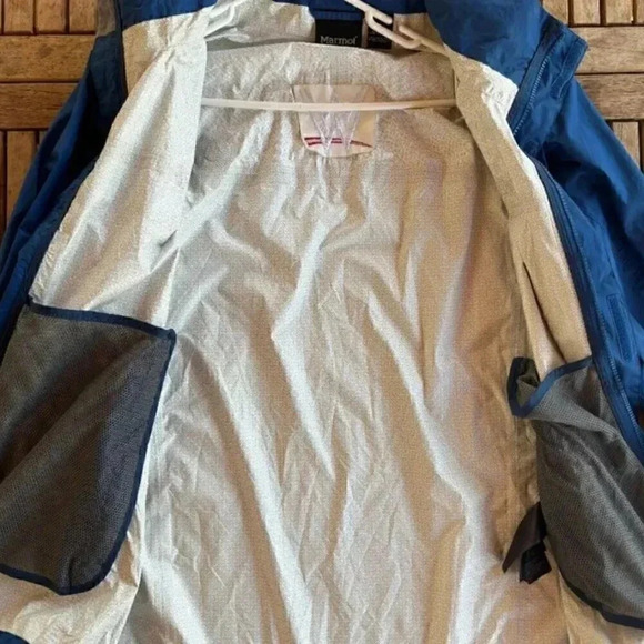 Marmot Wrestling Entertainment Rain Jacket M - Picture 5 of 6